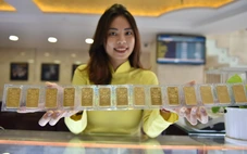 Giá vàng thế giới trở lại ngưỡng 4.000 USD/ounce