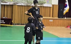 Xuất hiện vận động viên 12 tuổi có chiều cao 2m05, nhiều khả năng trở thành kỷ lục thế giới