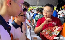 Gặp ai cũng hỏi lương tháng mấy triệu, nhiều lần tôi lúng túng rồi cũng tìm được câu trả lời