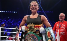 Nữ võ sĩ từ bỏ chức vô địch thế giới WBC để phản đối sự thiếu bình đẳng