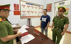 Bắt phó phòng một ngân hàng lừa đảo 4,8 tỉ đồng để đầu tư tài chính qua mạng