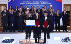 TP.HCM ký kết bản ghi nhớ hợp tác với Liverpool