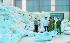 Hình ảnh bên trong xưởng sản xuất hàng triệu bình chữa cháy giả với công thức 'tự nghĩ ra'