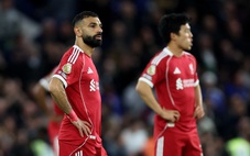 Liverpool đến sân Chelsea và thua trận thứ 3 liên tiếp, mất ngôi đầu Premier League