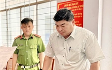 Khởi tố thêm phó chủ tịch UBND TP Long Xuyên cũ và 11 cán bộ