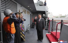 Ông Kim Jong Un thị sát tàu khu trục 5.000 tấn