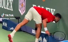 Djokovic nôn ói, Sinner bỏ cuộc tại Thượng Hải Masters, vì sao?