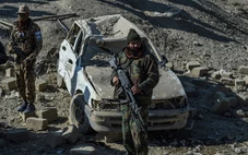 Taliban tấn công đoàn xe binh sĩ Pakistan, 11 người chết
