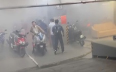 Cháy xe máy tại hầm xe tòa nhà 11 tầng ở phường Xuân Hòa