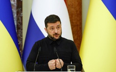 Ông Zelensky nói Nga đang thiếu hụt 20% xăng vì bị Ukraine tấn công vào cơ sở dầu mỏ