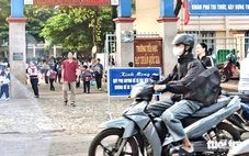 Hàng ngàn tiết dạy thêm giờ của giáo viên bị 'treo' suốt 3 năm