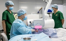 Khai trương Bệnh viện Mắt quốc tế Hồng Sơn tại TP.HCM