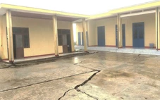 Nền nứt toác, sụt lún, điểm trường miền núi Đà Nẵng nguy cơ sập