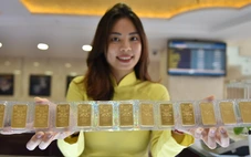 Giá vàng tạo đỉnh rồi điều chỉnh, chuyên gia đưa ra dự báo thời gian tới