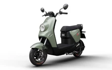 VinFast ra mắt 2 xe máy điện: Giá từ 14,9 triệu đồng, pin rời, chạy tới 135km/sạc