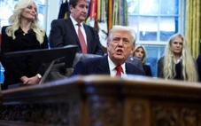 Ông Trump cảnh báo 'thảm họa kinh tế' nếu Tòa án Tối cao Mỹ ra phán quyết chống thuế quan