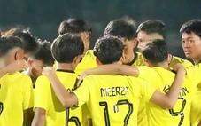 Không nhập tịch, bóng đá Malaysia thua trận... 11 bàn không gỡ