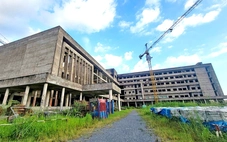 Nhìn từ chuyện bệnh viện 'đắp chiếu'