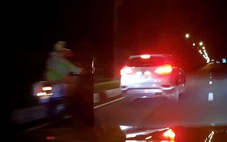 Xử phạt nữ tài xế ‘không nghe rõ’ nên không nhường đường cho xe dẫn đoàn