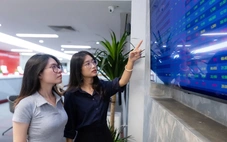 Việt Nam nghiên cứu cho phép bán khống chứng khoán, nhà đầu tư cần lưu ý gì?