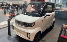 Ô tô điện mini có thể điều khiển với bằng lái xe máy, chạy 140km/sạc khi lắp thêm pin phụ