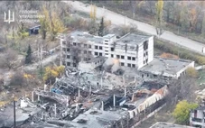 Ukraine bị thúc rút quân khỏi Pokrovsk trước khi quá muộn