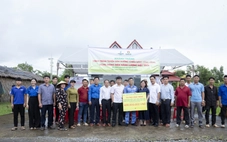 PVCFC tài trợ tuyến đèn năng lượng mặt trời cho Cà Mau