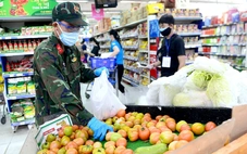 Đài tưởng niệm nạn nhân COVID-19: Dìu nhau qua thăng trầm, đau thương vẫn luôn vững lòng