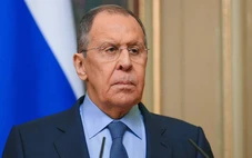 Nga bất bình vì nhật báo Ý phỏng vấn ngoại trưởng Lavrov rồi 'cất hộc tủ'