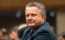 Ukraine dừng đàm phán hòa bình với Nga