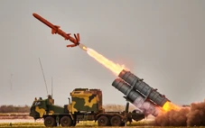 Ông Zelensky: Tên lửa Long Neptune của Ukraine tập kích mục tiêu trong lãnh thổ Nga