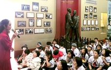 Học lịch sử ở Bến Nhà Rồng