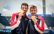 4 anh em trong một gia đình đối đầu nhau tại giải bóng chuyền thế giới