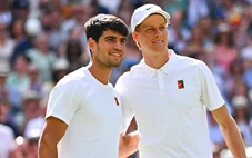 Alcaraz và Sinner đối đầu ở 'trận chung kết trong mơ' ATP Finals 2025
