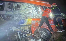 Đất đá đèo Khánh Lê đổ trúng xe khách, bước đầu ghi nhận 6 người tử vong