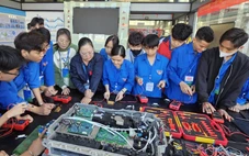 Sinh viên Việt Nam học xe năng lượng mới, UAV tại Trung Quốc