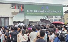 Người xếp hàng xuyên đêm mua nhà ở xã hội: Niềm hy vọng an cư của nhiều người