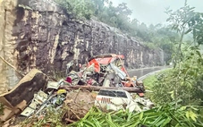 Cận cảnh hiện trường vụ tai nạn  6 người chết trên đèo Khánh Lê