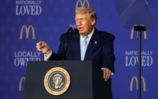 Dù bận rộn, ông Trump vẫn đầu tư làm ăn lên đến 337 triệu USD trong 1 tháng