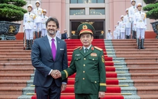 Đại tướng Phan Văn Giang hội đàm với Phó thủ tướng, Bộ trưởng Quốc phòng Slovakia