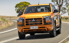 Mitsubishi Triton và Pajero gác lại bản điện, thay bằng hybrid
