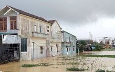 Gia Lai giao các trường chủ động cho học sinh nghỉ học tránh lũ