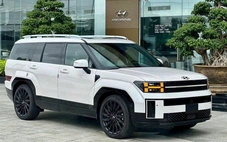 Hyundai Santa Fe hybrid sắp ra mắt Việt Nam: Giá tạm tính hơn 1,3 tỉ đồng, ăn xăng ít hơn cả Accent