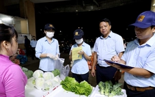 Kiểm soát chặt an toàn thực phẩm tại chợ Bình Điền: vững niềm tin và sức khỏe cộng đồng
