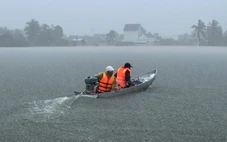 Lũ lụt, sạt lở khiến hàng loạt tuyến đường ở Đắk Lắk ách tắc