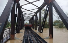 Đường sắt sơ tán hành khách, điều tàu chở hàng dằn cầu chống lũ