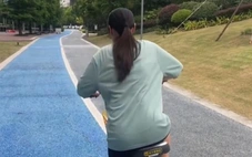 Dân văn phòng chi tiền học... đi xe đạp