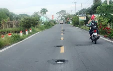 Vì sao quốc lộ 63 vừa láng nhựa lại xuống cấp, nhiều ổ gà?