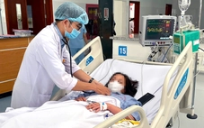 Cứu sống cô gái mắc sốt xuất huyết nguy kịch, tái sốc 3 lần trong chưa đầy 24 tiếng