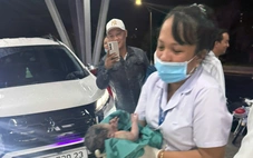 Cảnh sát giao thông mở đường cho xe khách chở sản phụ sinh bé gái nặng 3,5kg trên cao tốc